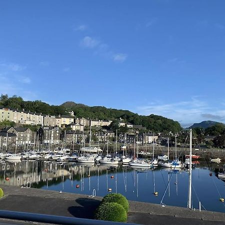 Harbour Haven: Spectacular Views Porthmadog Exterior foto